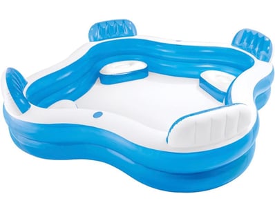 Essential Homegoods & Luxuries (VICA1006) - Lot 134