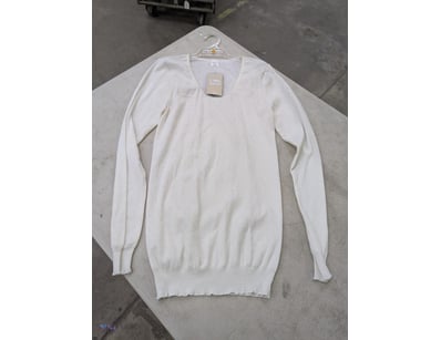 RRP:$29.95, Baselayers thermal long sleeve, variou...