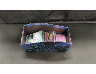 98X RARE POKEMON CARDS IN DUST PROOF CASING

Ite...