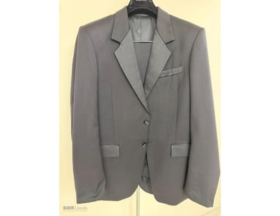 VERONA PURE AUSTRALIAN WOOL  2 PCS  TUXEDO REGULAR...