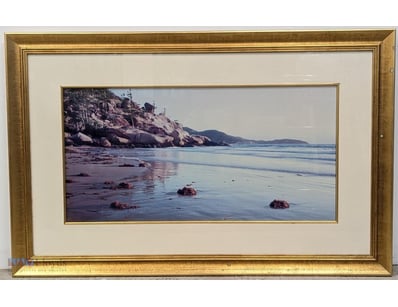 ARTIST UNKNOWN

Photo On Paper

Title: Untitled

I...