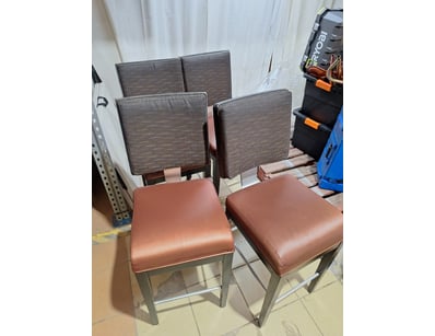 Set Of 4 Bar Stools

SOLD AS LOT

