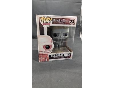 FUNKO POP! ANIMATION #23 COLOSSAL TITAN - ATTACK O...
