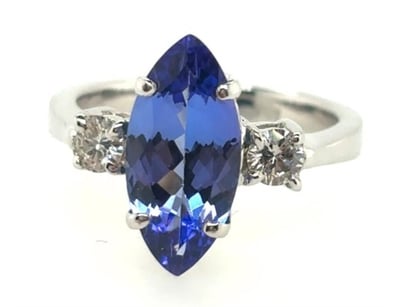 Prestige Jewellery (A978) - Lot 1352