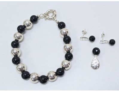 Affordable Jewellery Market (A997) - Lot 612