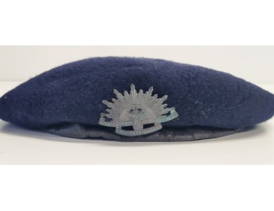 Historic Arms & Militaria (A991) - Lot 2011