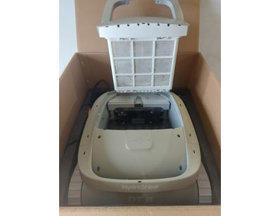 Cordless Robotic Pool Cleaner, Hydro shine

