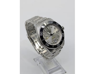 TAG HEUER  AQUARACER  WAY201S OR SIMILAR AQUARACER...