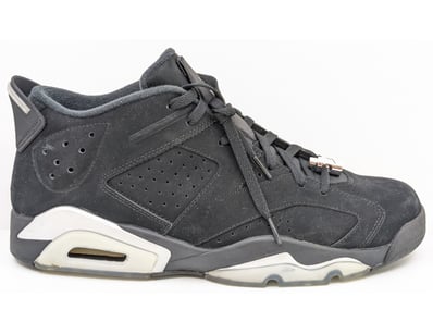 Premium Sneaker Collection (A983) - Lot 128