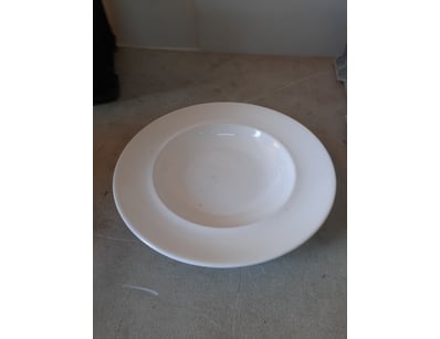 Bowls, white finish, diameter 31cm.

SOLD AS LOT...