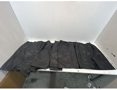 Entire Vintage Clothing Store Liquidation (ON11... - Lot 166