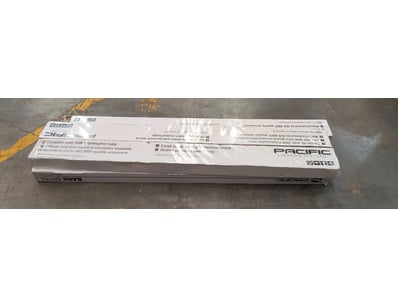 5x Pacific Lighting 36W Bare Batten Fluorescent Li...