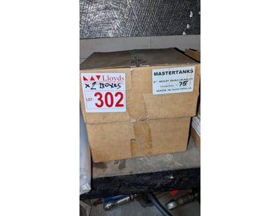 Mostly UNRESERVED POLY TANKs Manufacturer CLOSU... - Lot 302