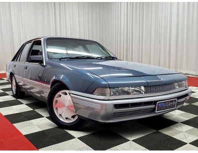 <b>1986 Holden VL Calais Sedan - Blue - 109,788km ...