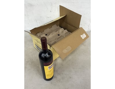 Yalumba, The signature Cabernet Sauvignon Shiraz B...