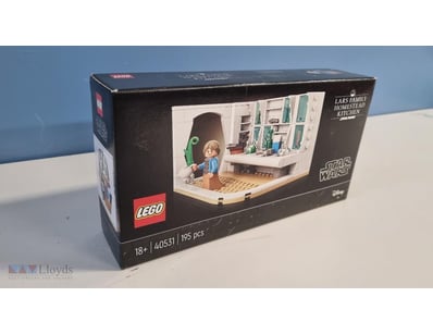 LEGO STAR WARS LARS FAMILY HOMESTEAD KITCHEN SET 4...
