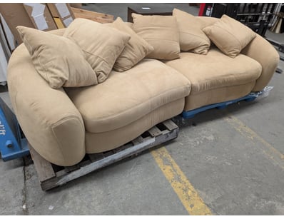 RRP-  $2,349.00 

Fable Leather Left Arm Sofa, (...