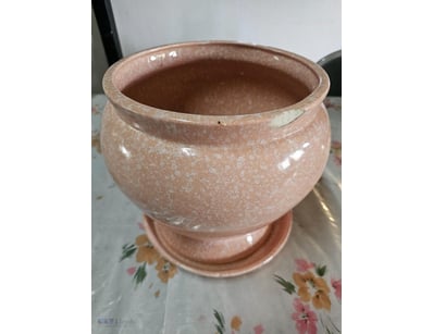 Ceramic Pottery Planter with Saucer, Glazed Coral ...
