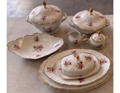 The Curio Collection (A999) - Lot 1049