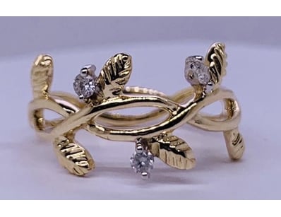 Affordable Jewellery Market Valentines Special... - Lot 1674