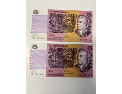 AUSTRALIAN FIVE DOLLAR NOTES, R213 (UNC)

CV: $3...