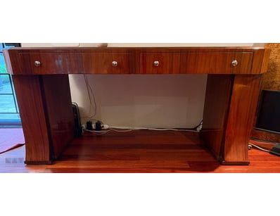 BURR WALNUT FREE STANDING PEDESTAL DESK

Item Size...