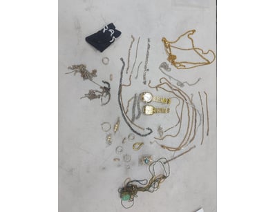 Police Seized Property & Jewellery (A1008) - Lot 444
