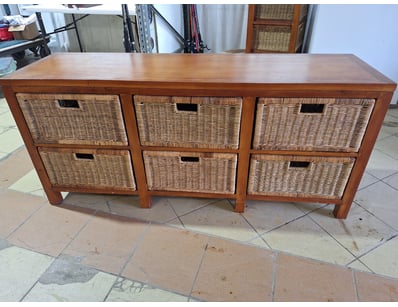 House & Homewares (A91000) - Lot 1790