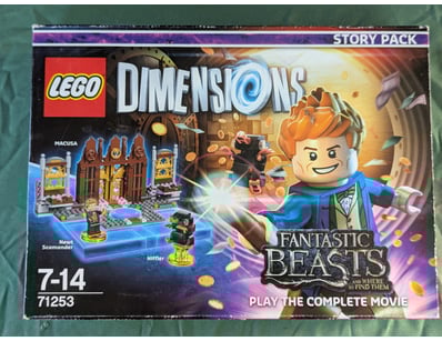 **UNRESERVED** LIFETIME COLLECTION OF LEGO PART... - Lot 276