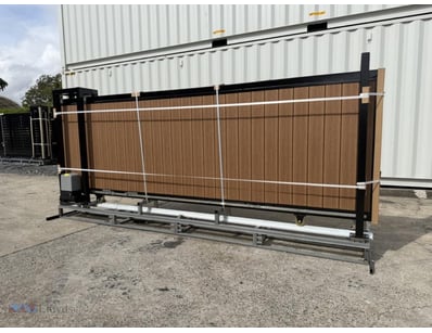 4M Electric Sliding Oak -Look Panel Gate 

RSE C...