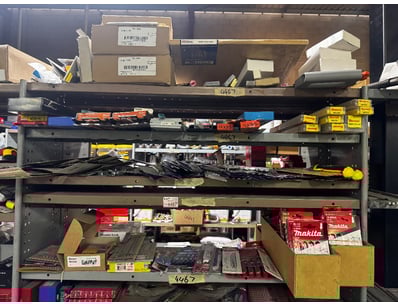 Distribution Business Equipment Liquidation (ON... - Lot 417
