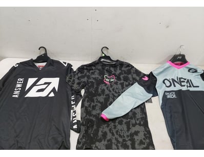 Motorcycle Apparel & Accessories (NSWA981) - Lot 197