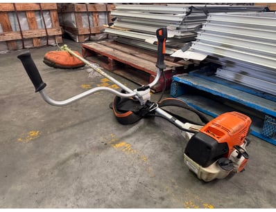 BRISBANE Earthmoving Hire Company Business Closu... - Lot 49