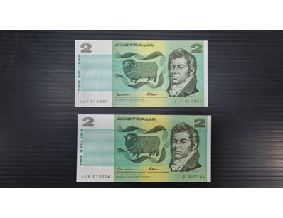 AUSTRALIAN $2 BANKNOTES

A  Of Australian $2 Ban...