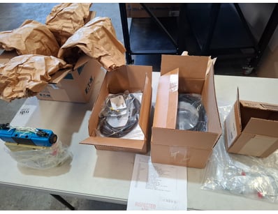 Mostly UNRESERVED Trimble Equipment & Accessorie... - Lot 51