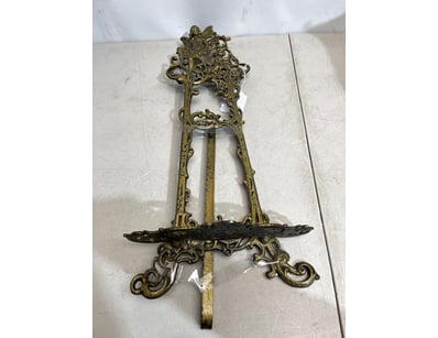 Curios & Collectables (A977) - Lot 7550