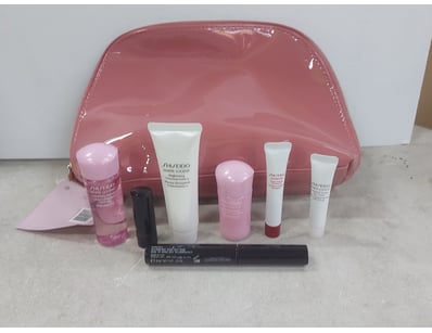 Beauty & Cosmetic Supplies - Liquidation (A1009) - Lot 164