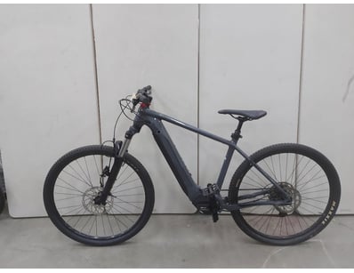 Police Seized Property & Jewellery (A1006) - Lot 81