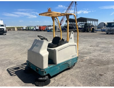 Plant, Transport & Machinery - Lot 1995