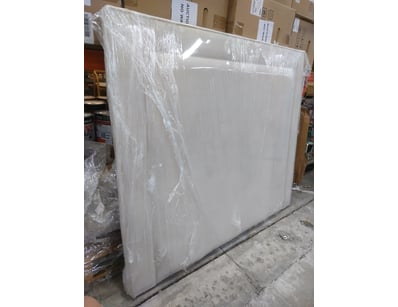 Quality Designer Furniture & Decor Clearance (... - Lot 2034