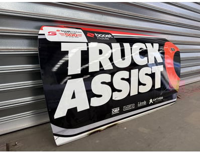 Mancave & Memorabilia (A990) - Lot 102