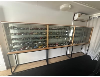 SINGLE VENDOR LIFETIME COLLECTION (A1001) - Lot 65