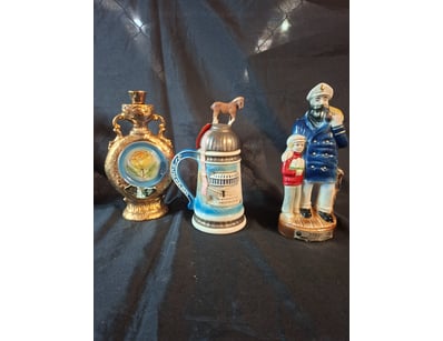 VINTAGE GERMAN PORCELAIN COLLECTIBLES - THREE-PIEC...