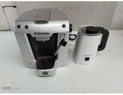 Electrolux EMS5010 single-serve pod coffee machine...