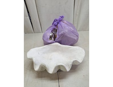 Sport, Leisure & Lifestyle (A983) - Lot 564