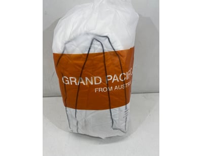 Quilts, grand pacific, size; Queen,  wool

Dimensi...