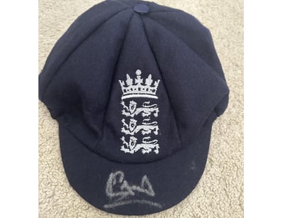 Mancave & Memorabilia (A991) - Lot 1010