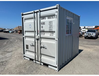 MACKAY UNUSED Machinery, Containers & Generators - Lot 8