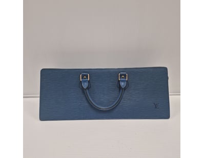 Designer Vault (A978) - Lot 3250