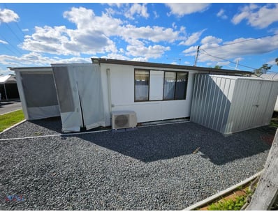 Caravan Cabin (Location: Capalaba)

Description:...